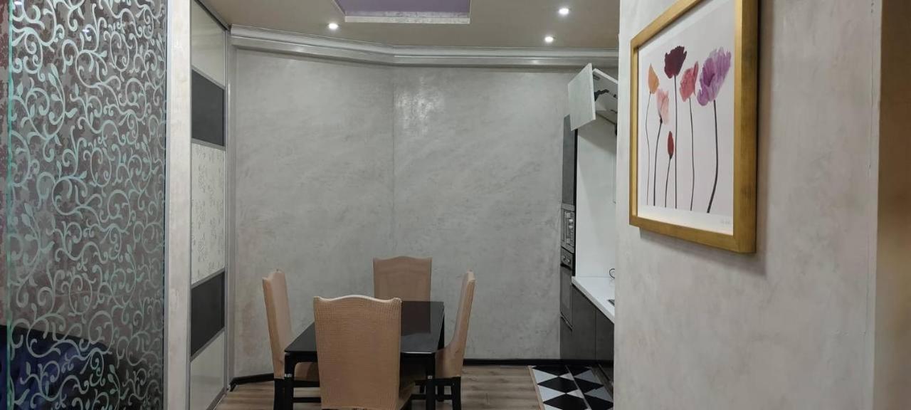 Nurly Tau 2Room Apartments الماتي المظهر الخارجي الصورة