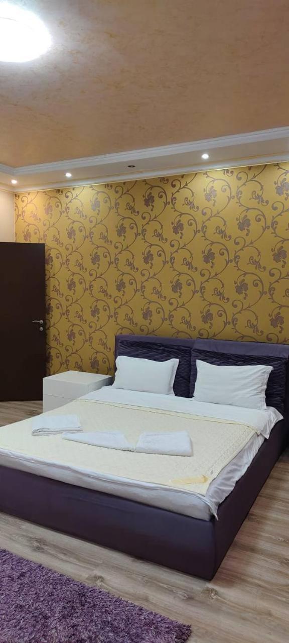 Nurly Tau 2Room Apartments الماتي المظهر الخارجي الصورة
